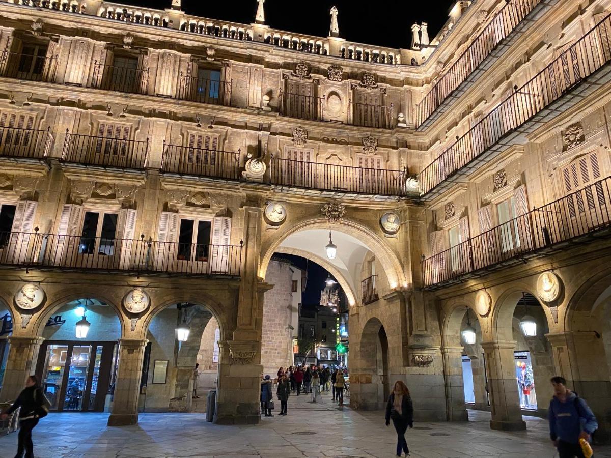 Apartamento Plaza Mayor Salamanca Con 2 Balcones A La Misma Plaza Mayor 外观 照片