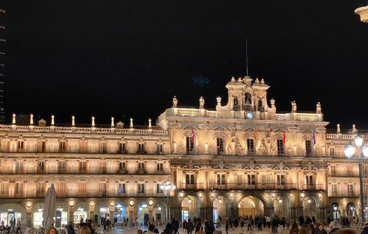 Apartamento Plaza Mayor Salamanca Con 2 Balcones A La Misma Plaza Mayor 外观 照片