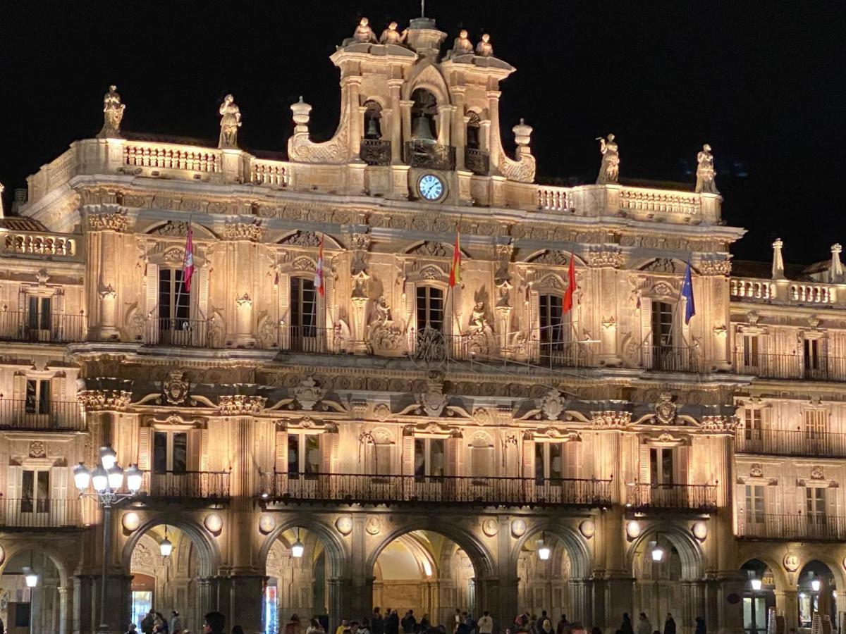 Apartamento Plaza Mayor Salamanca Con 2 Balcones A La Misma Plaza Mayor 外观 照片